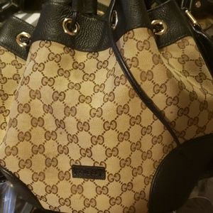 Authentic Gucci Bucket purse